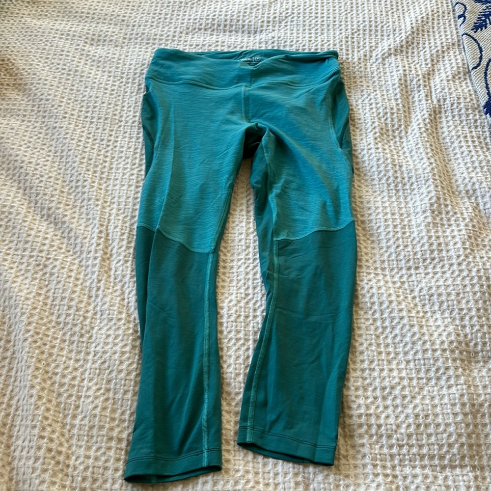 Outdoor voices leggings